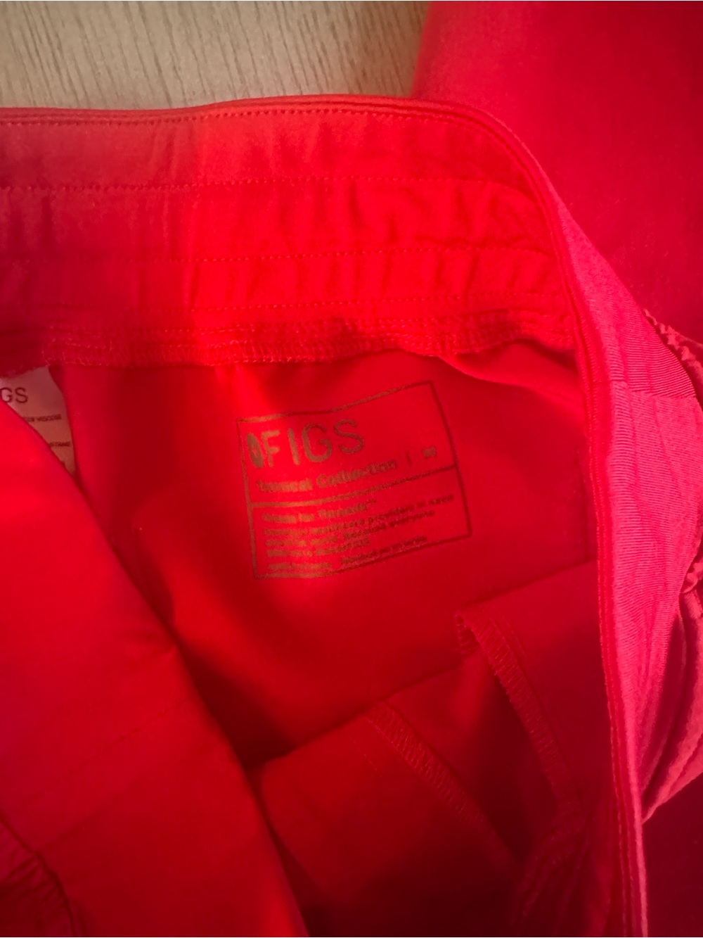 Figs Bright Red Scrub pants- Vibrant Professional - Picture 3 of 3